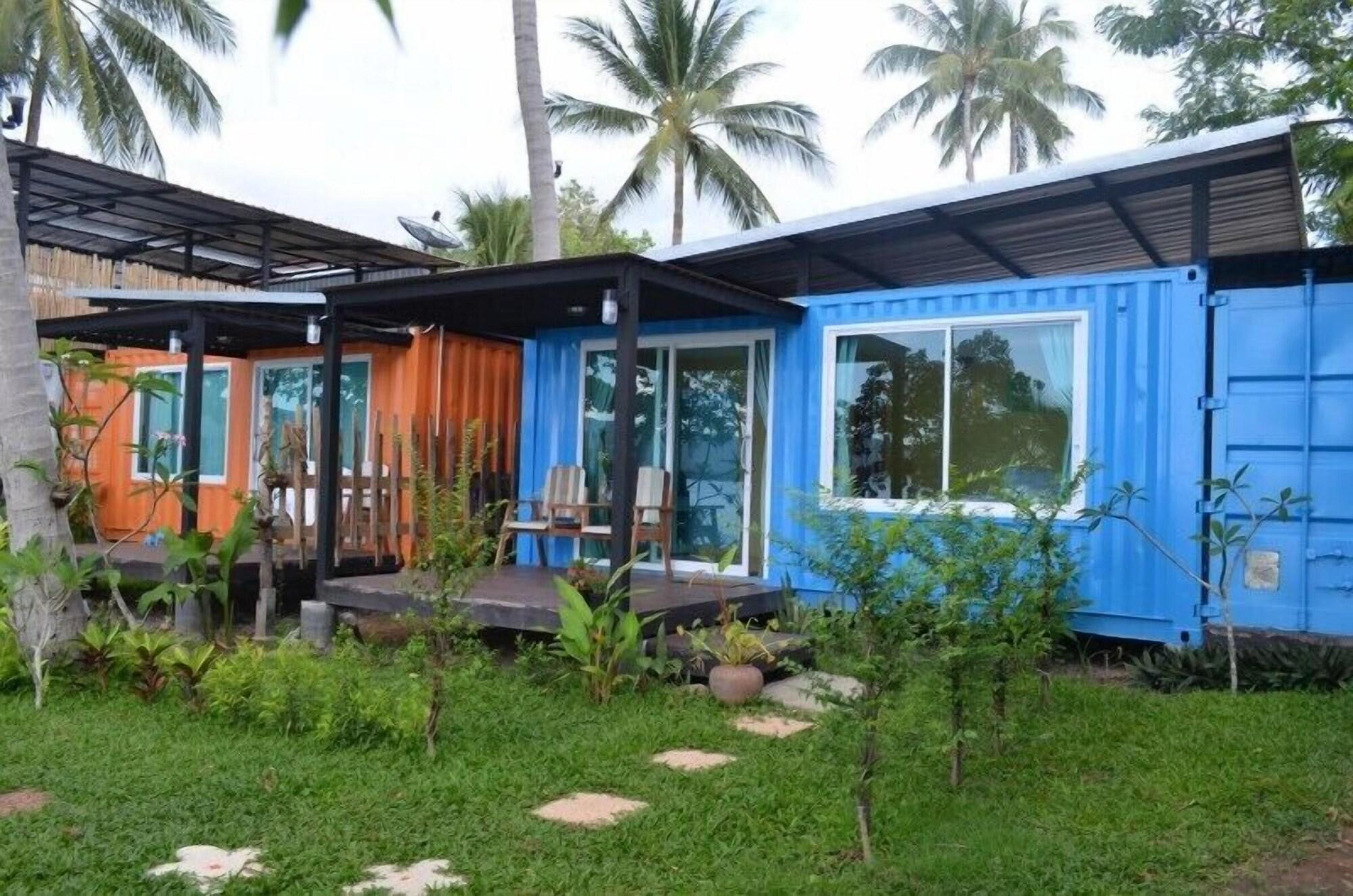 Ostello Think&Retro Cafe Lipa Noi Samui Esterno foto